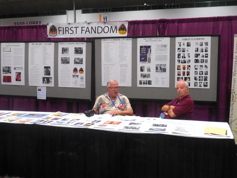 Keith Stokes and Steve Francis at First Fandom's fan table